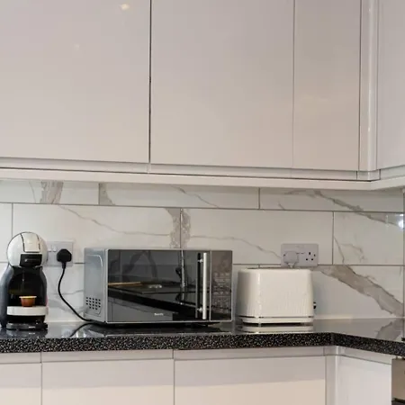 아파트 Luxury 2br In Chorlton, Free Parking *