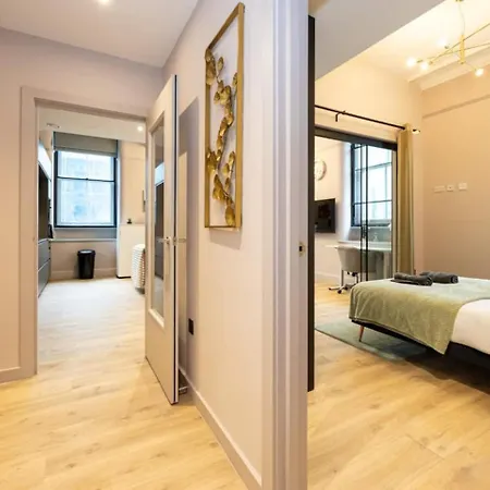 Luxury 2br Apt In City Centre 아파트