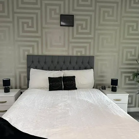 Stunning 2bd With River View 5min To Centre * Manchester