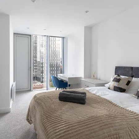Stunning High Rise Ap In Central Μάντσεστερ