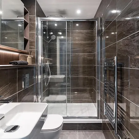 Central Skyline 2bed *