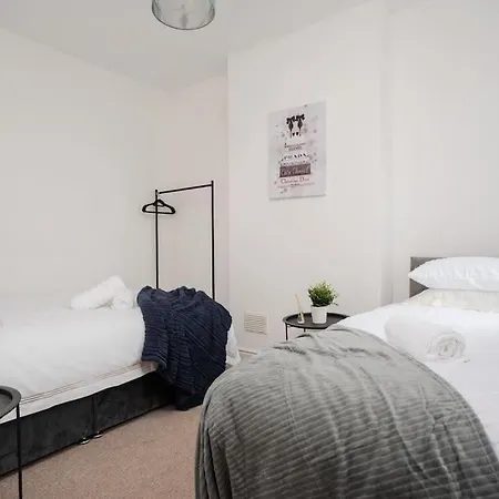 Apartament Ideal Long Retreat - Free Parking - Pool Table
