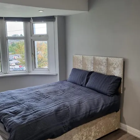 3 Bedroom Holiday