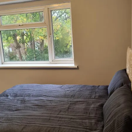 3 Bedroom Holiday *