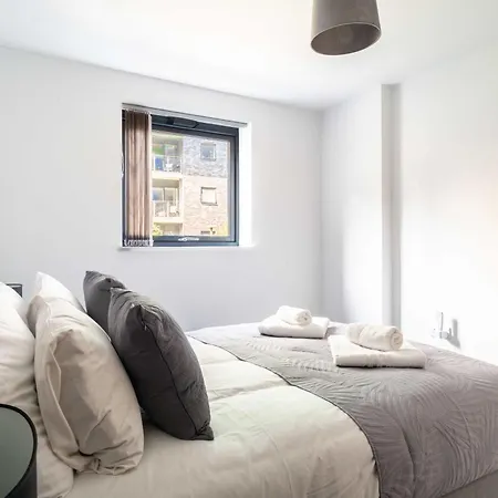 Modern & Bright 2 Bed In 公寓 曼彻斯特