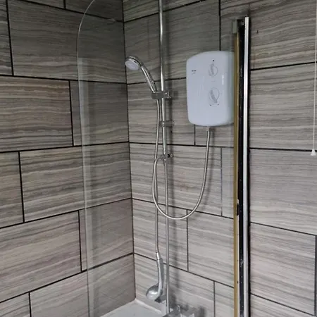 Victoria Avenue East 3 Bedroom House Holiday home Manchester