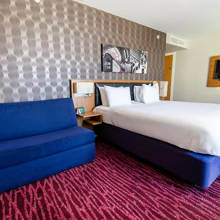 מלון Manchester-mediacityuk By Ihg 4*