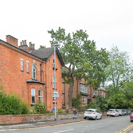 Apartmán Silver Pines - 2br - King Bed - 6 Guests - Wi-fi - Free Parking