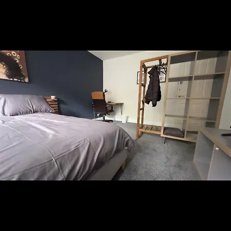 Kingsize In Prestwich Manchester