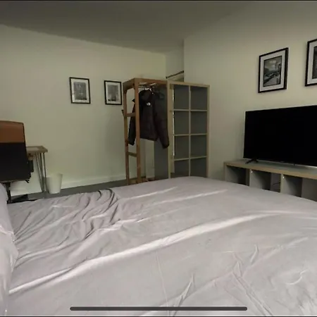 Kingsize In Prestwich Homestay *