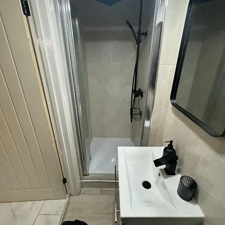 Homestay Elegant Estates Humble Abode 4 Manchester