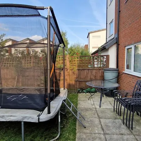 Modern Near Etihad, Coop Live Apartament Manchester