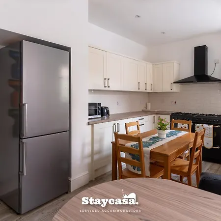 Villa Pristine With Driveway, Gym And, Cinema
