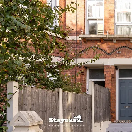 Villa Pristine With Driveway, Gym And, Cinema