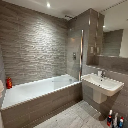 Appartement Sleek 1-bedroom Getaway Flat In Stretford Manchester