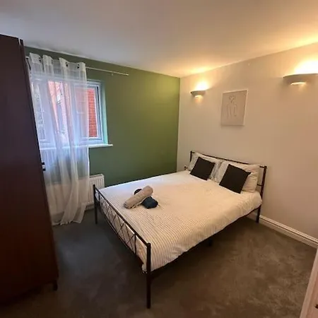 Luxury 2br Central Free Parking *