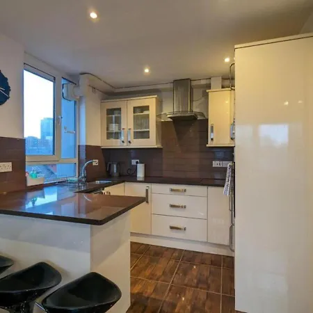 Flat In City Center