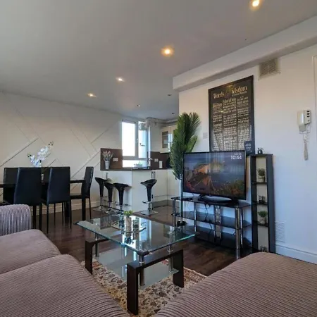 Flat In City Center * מנצ'סטר