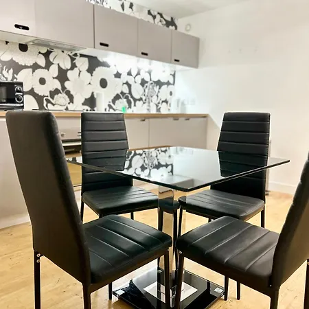 Appartamento Private Garden With Geodome Manchester