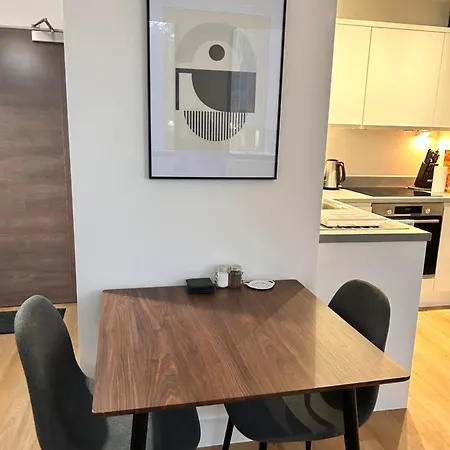 Stylish 1-bed Flat