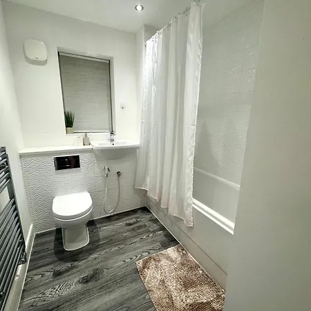 Cosy Modern 3-bed Near Etihad, Coop Arena - Ao Arena And Center *