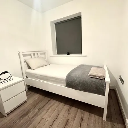 Сasa de vacaciones Cosy Modern 3-bed Near Etihad, Coop Arena - Ao Arena And Center Mánchester