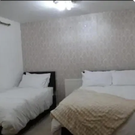 Kingdom Homestay Manchester