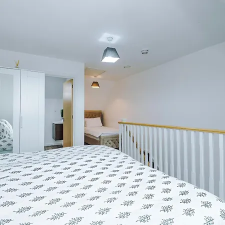 Lejlighed The Clover Townhouse *