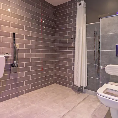Otel - Centre By Ihg Manchester