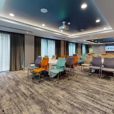 - Centre By Ihg Hotel Manchester