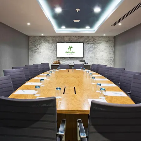 - Centre By Ihg Hotel Manchester