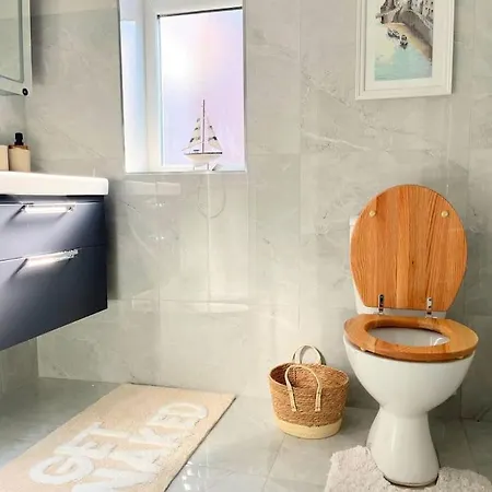 Casa de Férias Artistic 3 Bed In Old Trafford Next To Mufc *