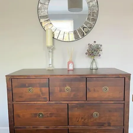 בית נופש Artistic 3 Bed In Old Trafford Next To Mufc *