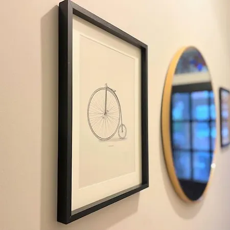 Artistic 3 Bed In Old Trafford Next To Mufc マンチェスター