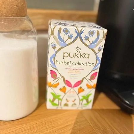 Artistic 3 Bed In Old Trafford Next To Mufc