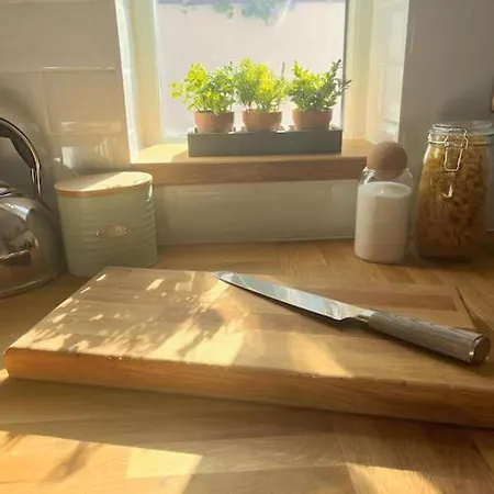 Artistic 3 Bed In Old Trafford Next To Mufc Casa de Férias *