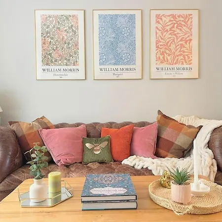 Artistic 3 Bed In Old Trafford Next To Mufc *