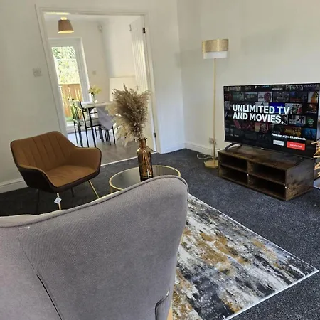 Blissful Retreat - 3-bedroom House *