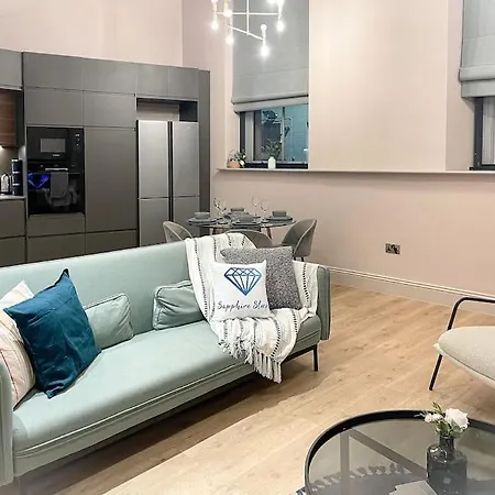 Chic Retreat Manchester