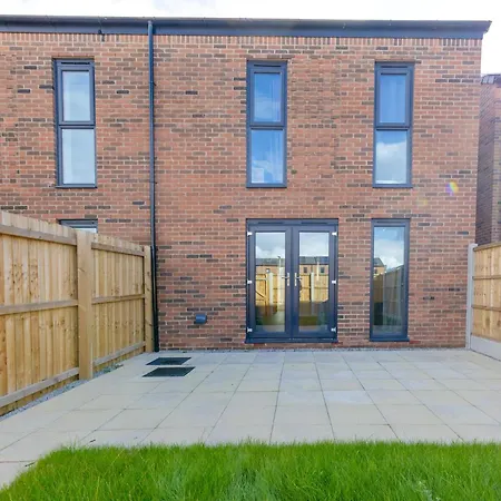 Holiday home Stunning Modern 3 Bedroom Townhouse - Perfect Getaway