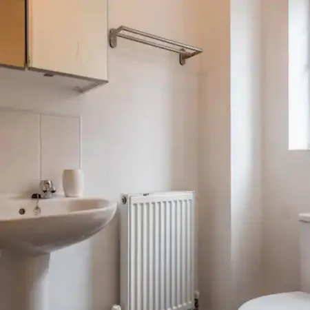 Charming Whitehurst Drive Nest In