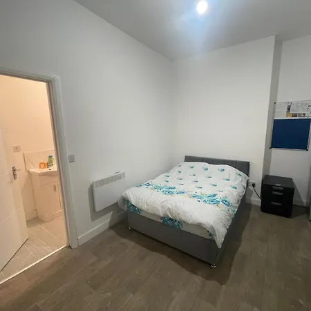 Easy Homestay Manchester