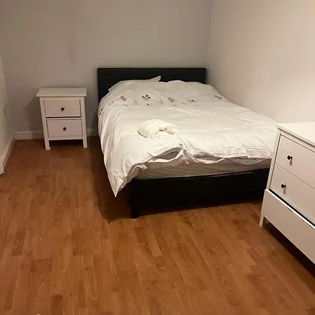 度假居 Cosy 4 Bed Townhouse