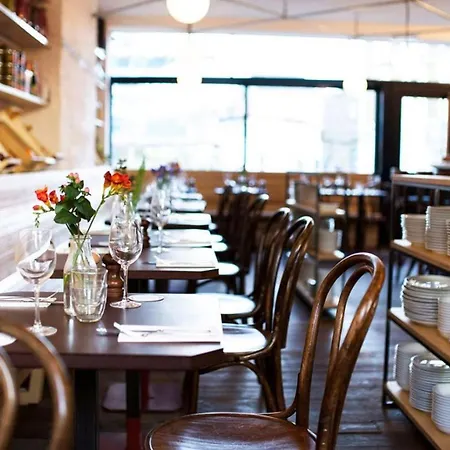 Cozy 3 Bd House, Perfect For Large Group Of 6 Lägenhet *