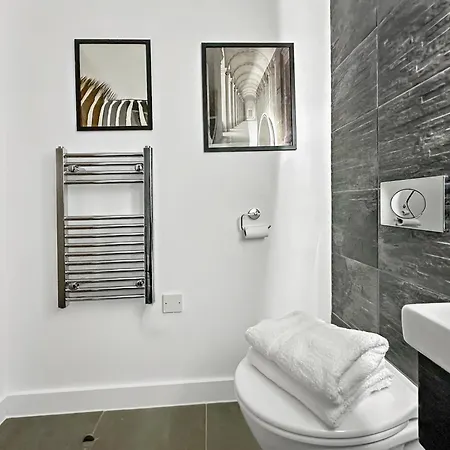 Drillzstays - Of Salford Apartamento *