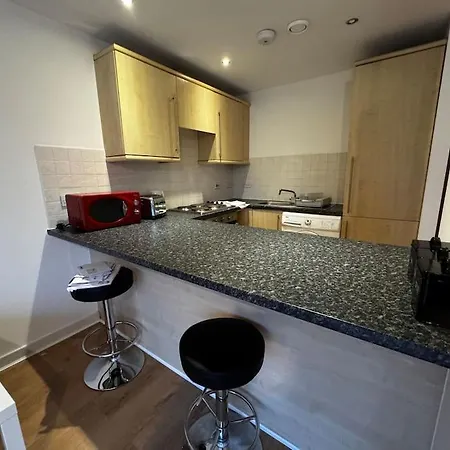 Luxury 2br Flat Near Town Apartmán *