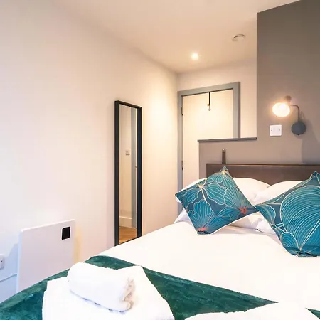 Fabulous 2 Bedroom In Centre * Manchester