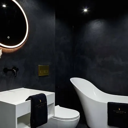 Chromatica By The Heim アパート *