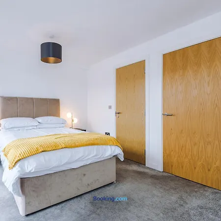 アパート Modern 2 Bed With Balcony By Host A *