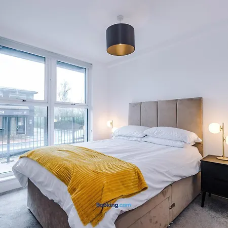 アパート Modern 2 Bed With Balcony By Host A *